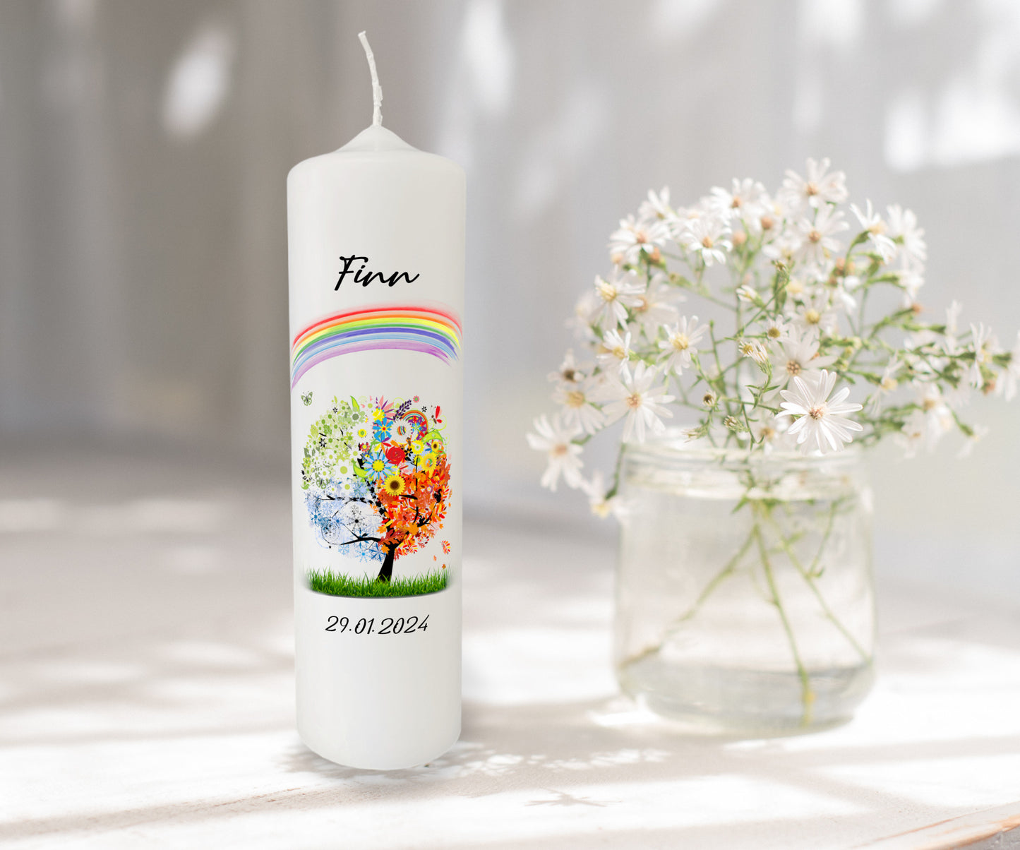 Taufkerze 4 Jahreszeiten Baum mit Regenbogen