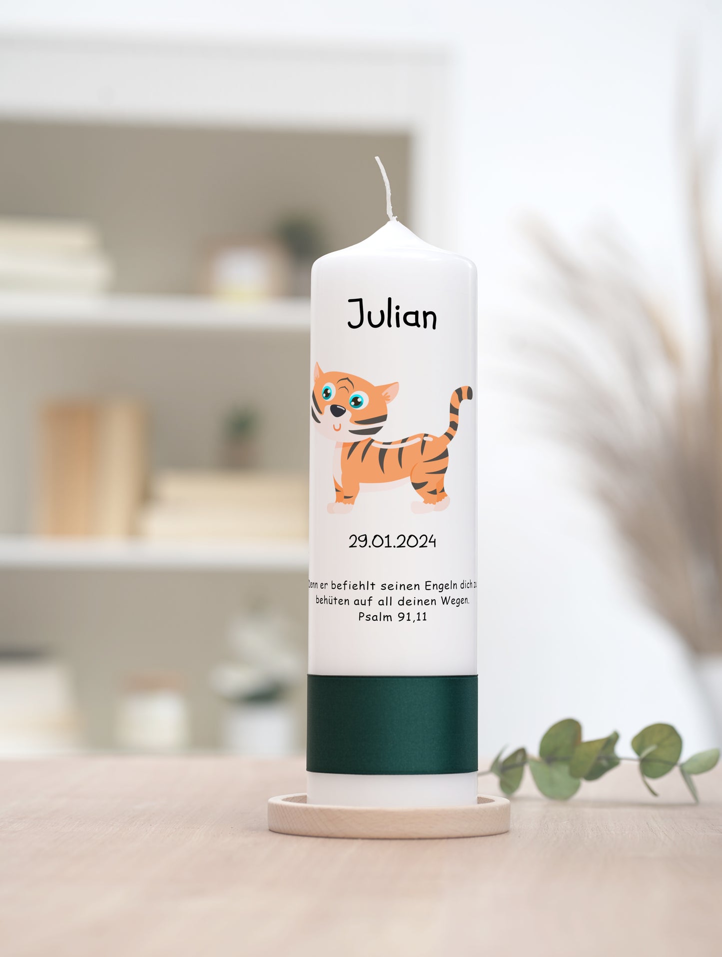 Taufkerze: Der Tapfere Tiger des Lebenswegs