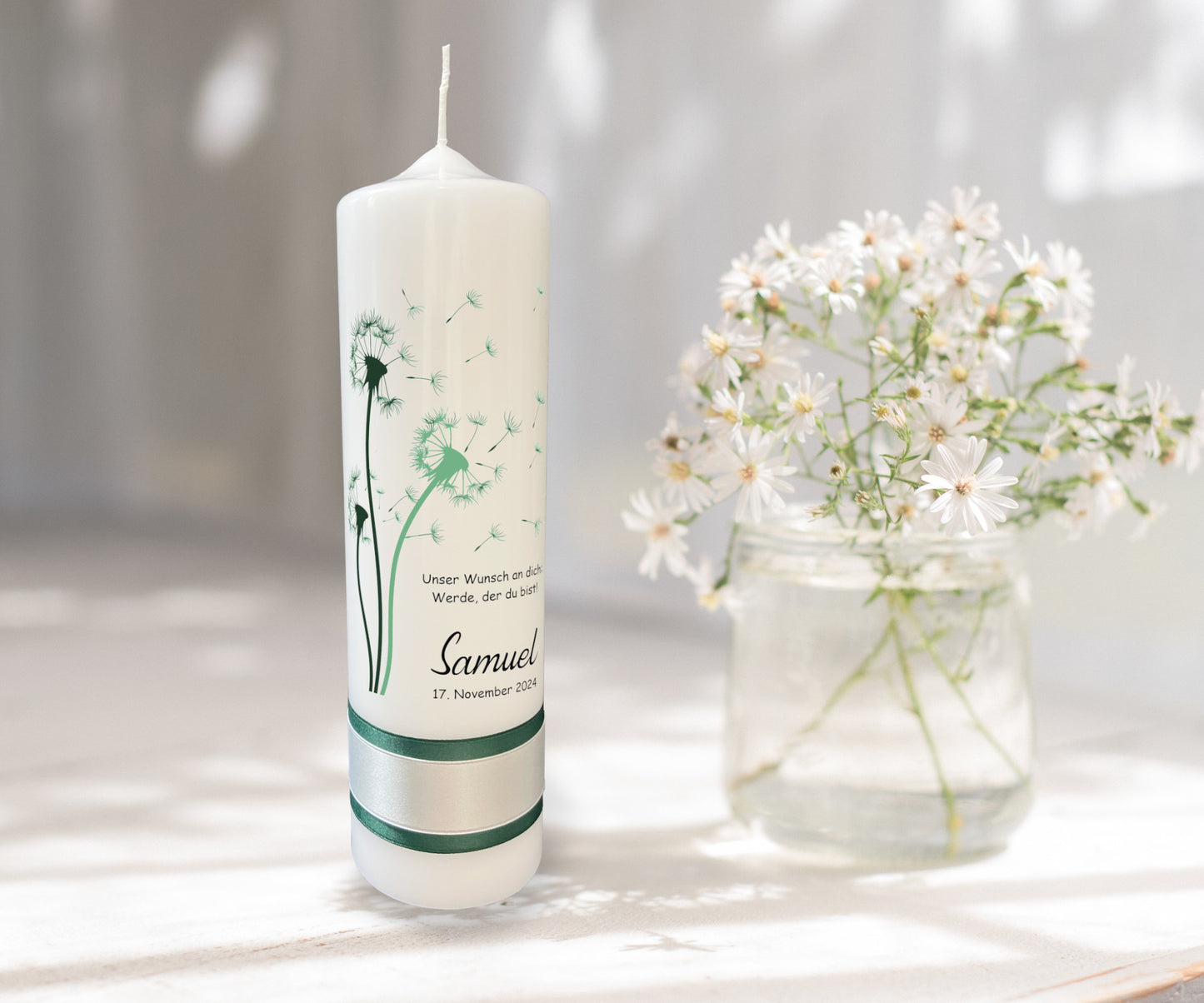 Taufkerze: Grüne Hoffnungsbrise
