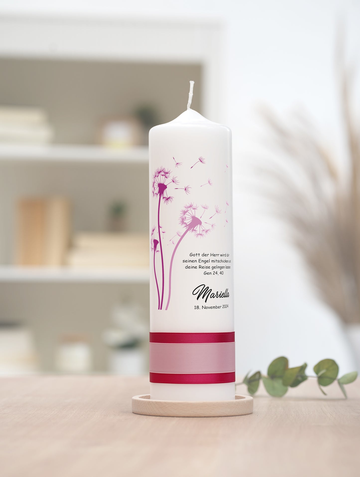 Taufkerze: Zarte Verheißung