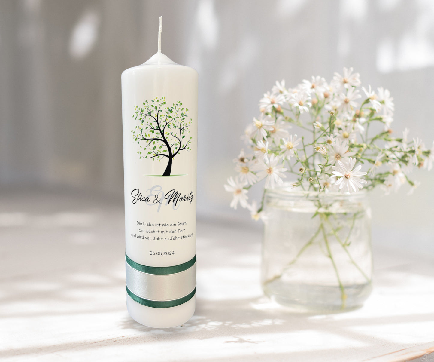 Hochzeitskerze: Lebensbaum im lebendigen Grün